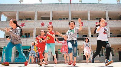 中国教育走向世界 “一带一路”吸引世界各地学生来华留学
