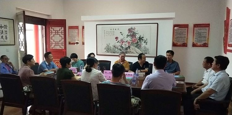 包头召革命纪念馆《庆祝中国共产党成立100周年暨中共包头工委创立96周年》书画诗词笔会论坛活动。