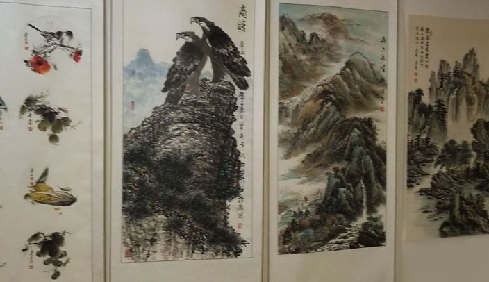 包头召革命纪念馆《庆祝中国共产党成立100周年暨中共包头工委创立96周年》书画诗词笔会论坛活动。