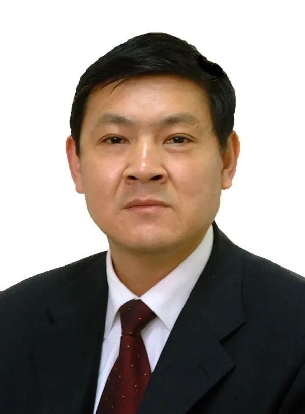 国务院任命中国工程院院长、副院长