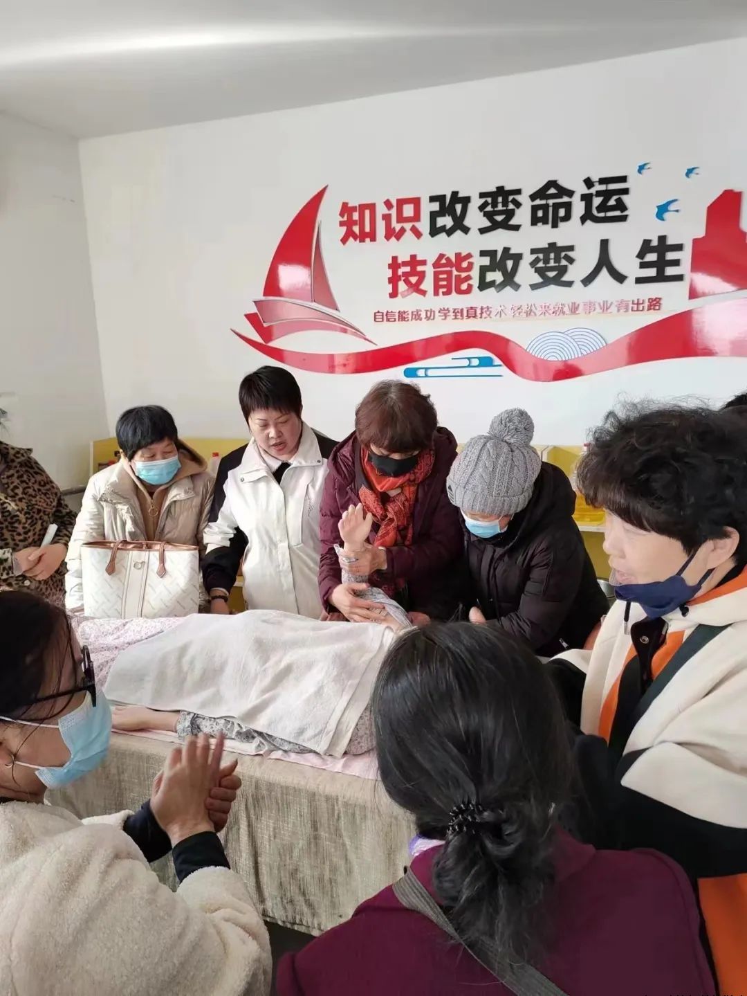 【秦皇岛“微改革·微创新”优秀案例汇展】市妇联：“港城福嫂驿站”推动巾帼家政服务提质扩容协同发展